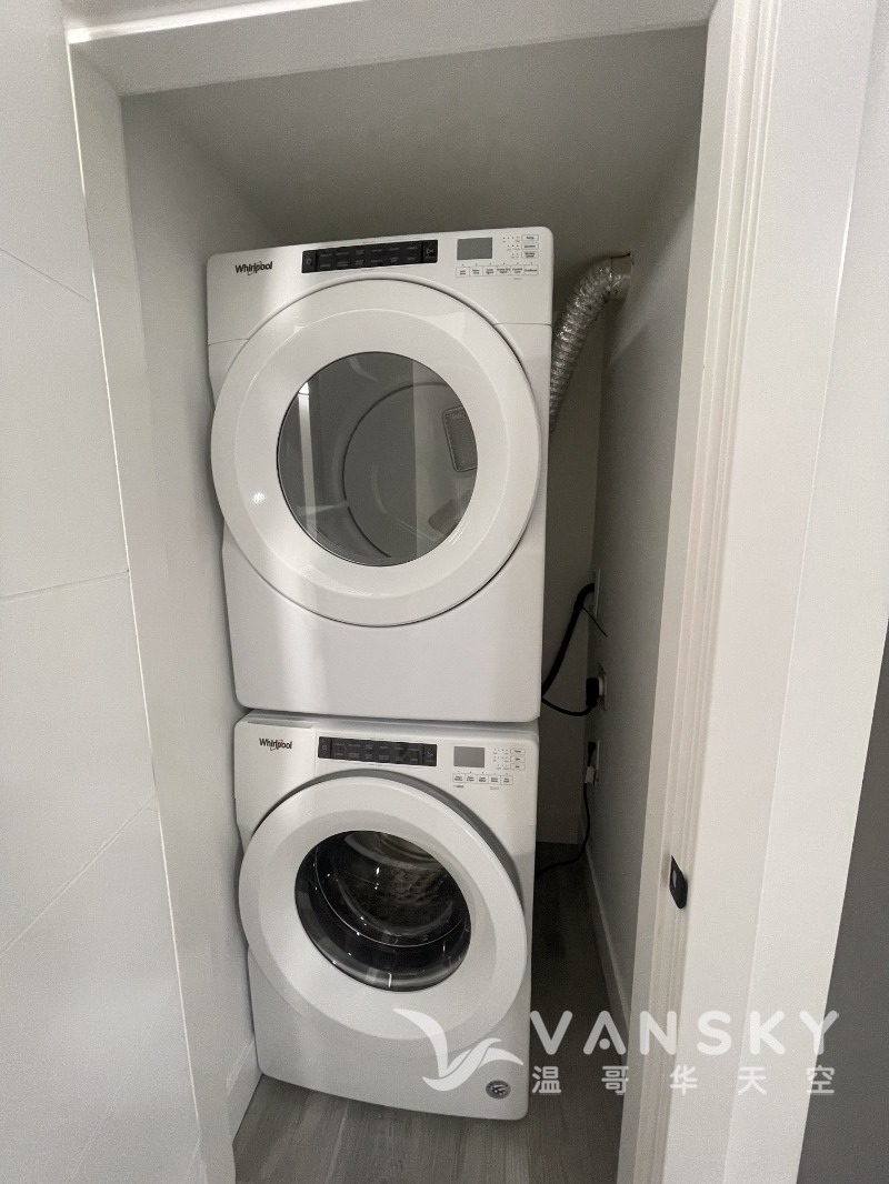 231004030059_Copy of IMG_0700.jpg